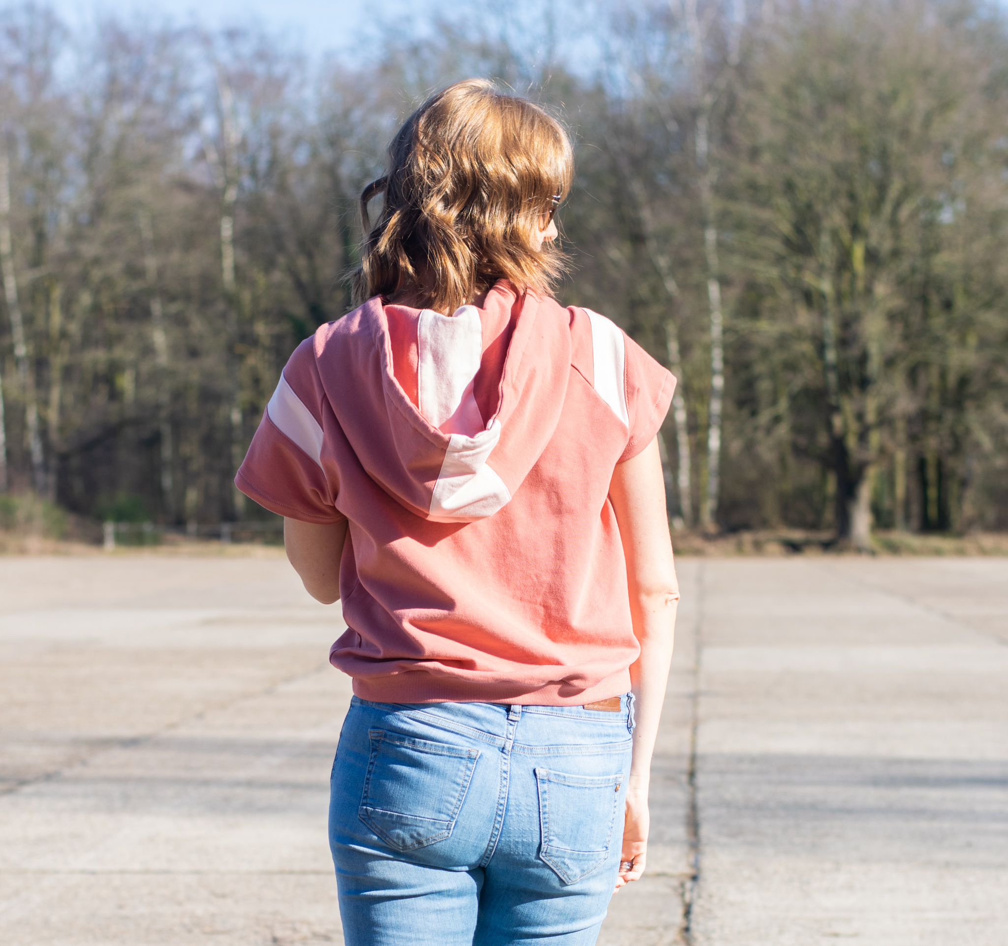 Isa sweater, dress and top for women and teens - sewing pattern