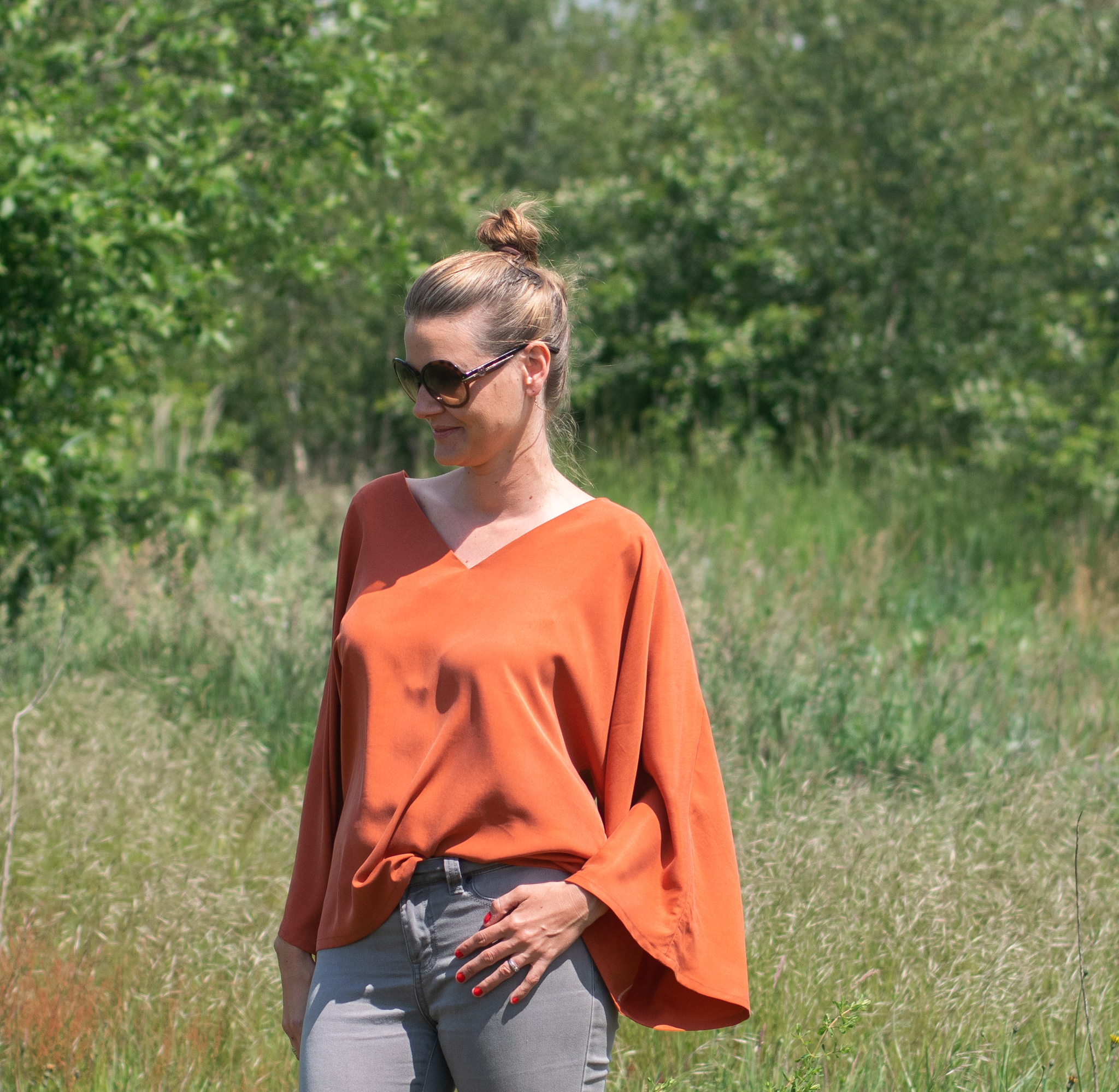 Vita blouse women and teens - sewing pattern