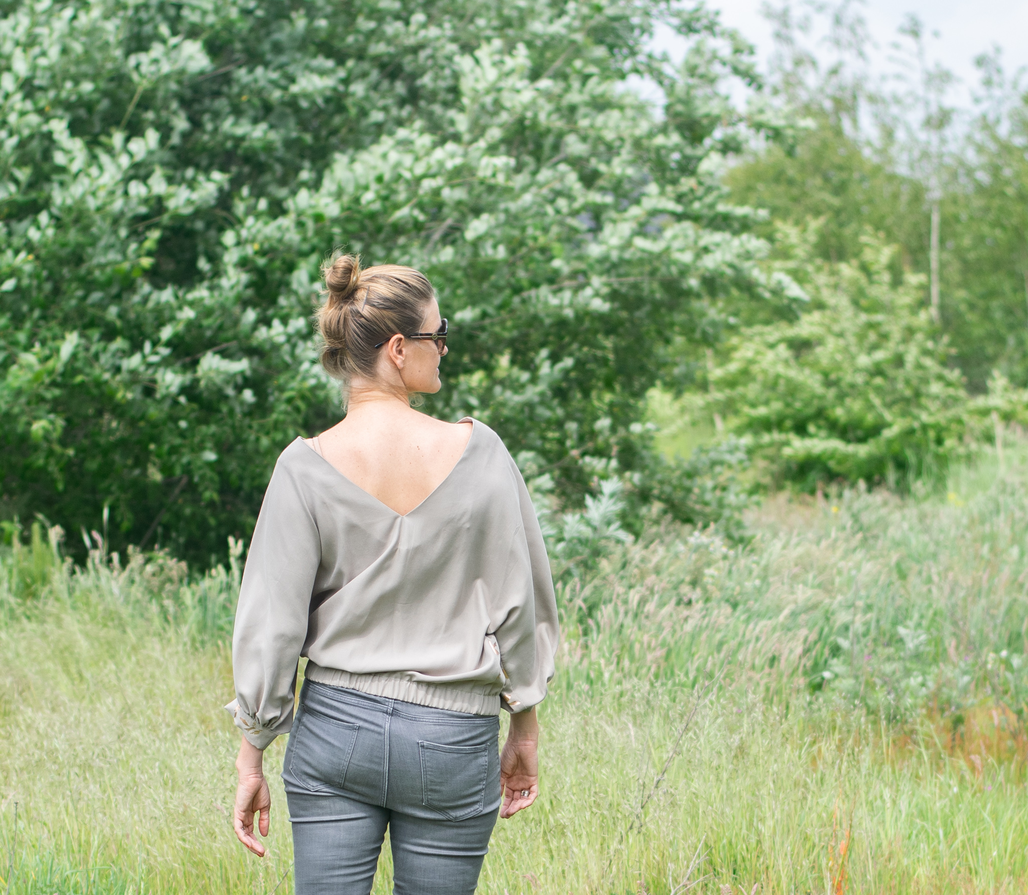 Vita blouse women and teens - sewing pattern