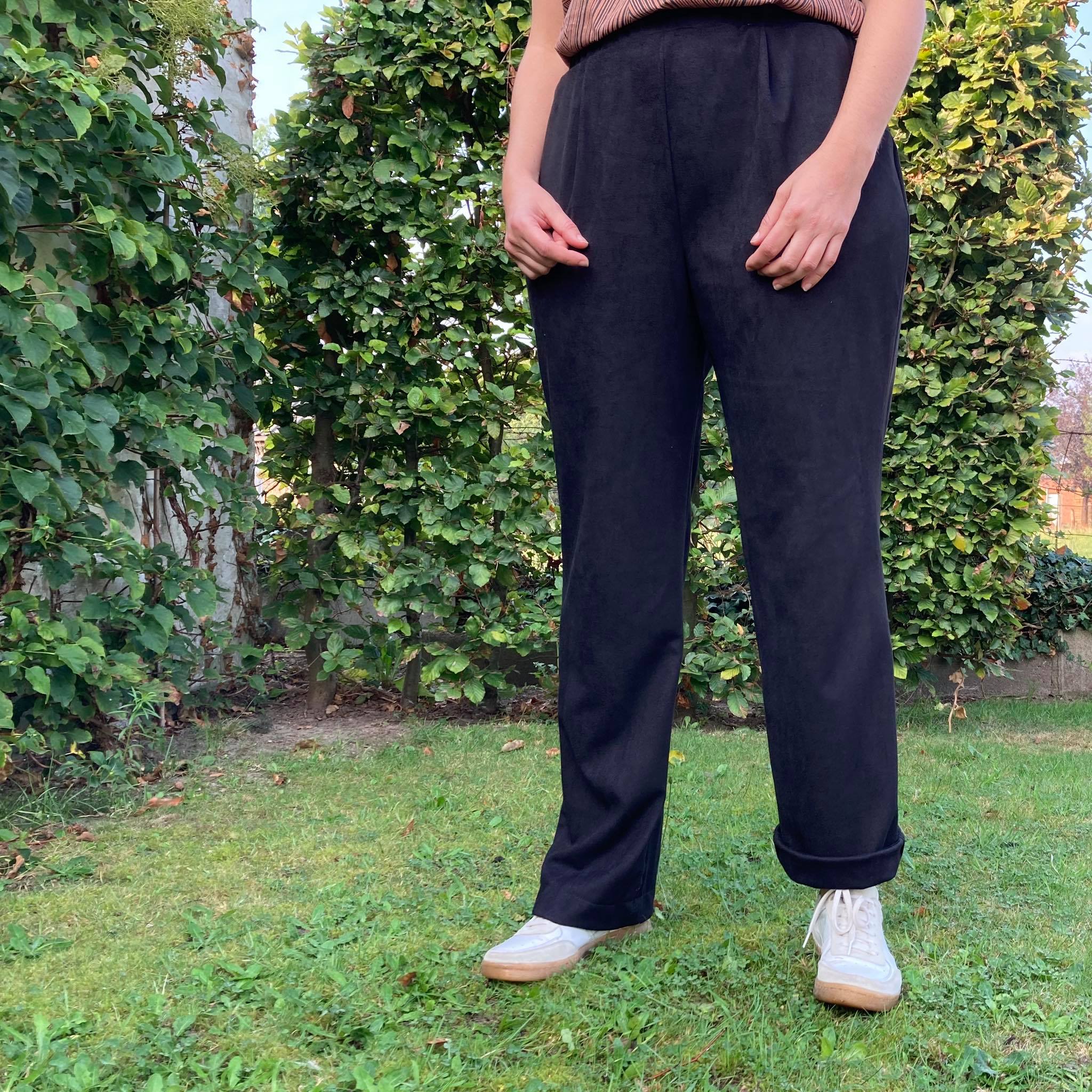 Nia top and pants for women & teens - sewing pattern