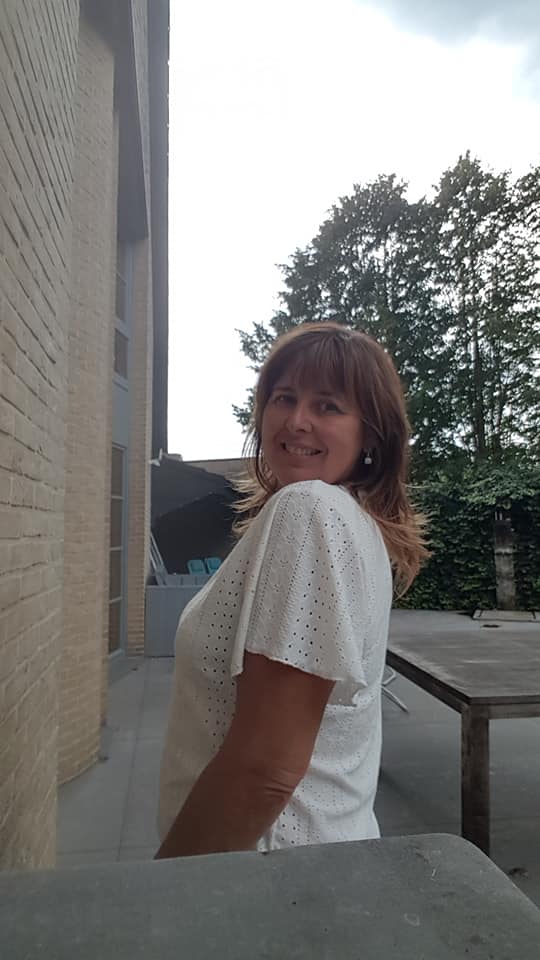 Cora shirt and skirt for women & teens - sewing pattern