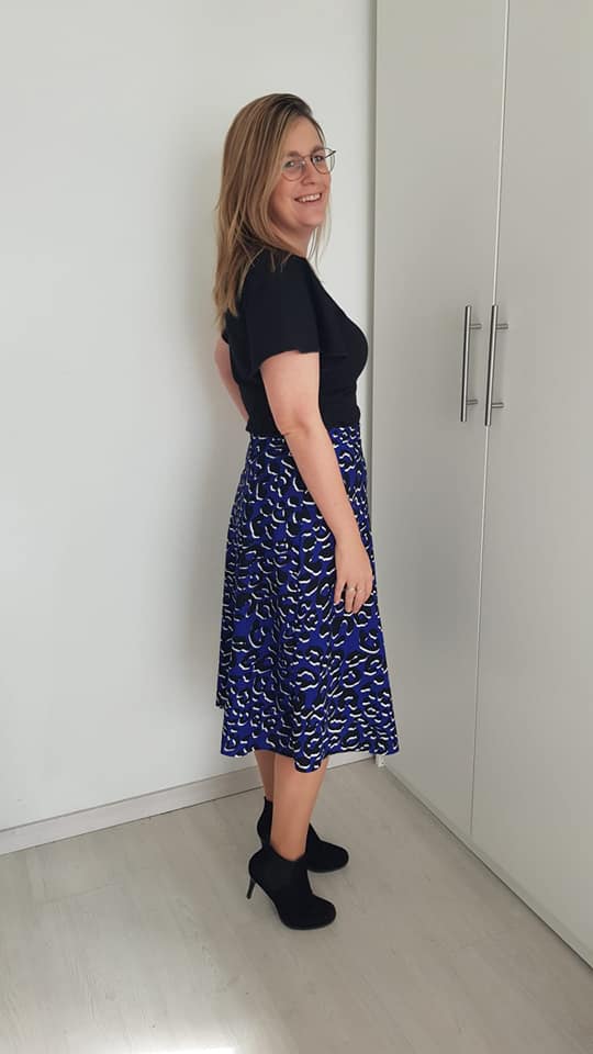 Cora shirt and skirt for women & teens - sewing pattern