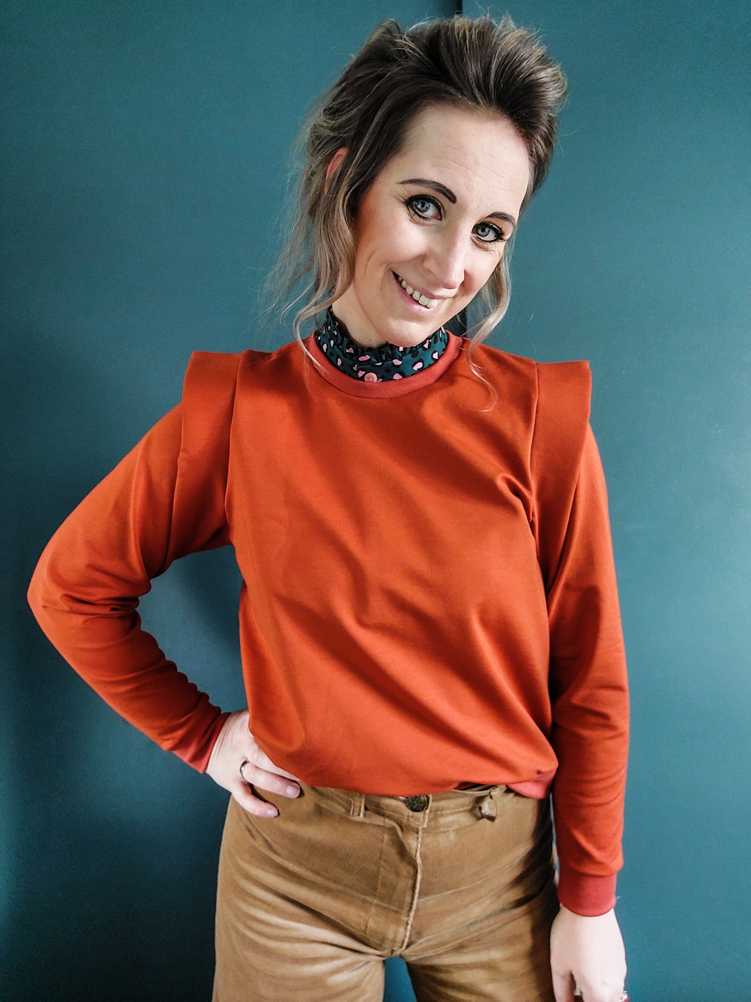 Hera sweater for women and teens - sewing pattern