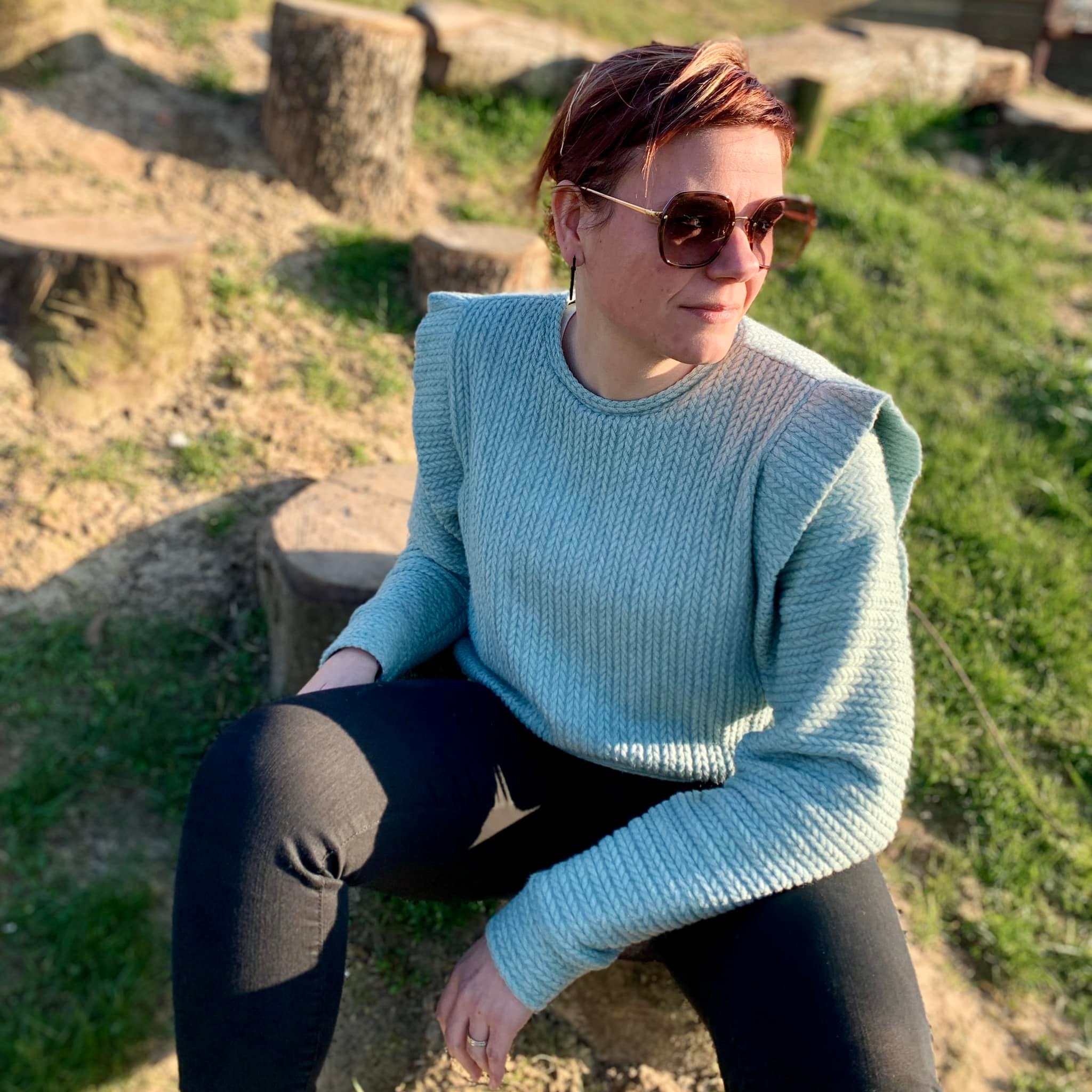 Hera sweater for women and teens - sewing pattern