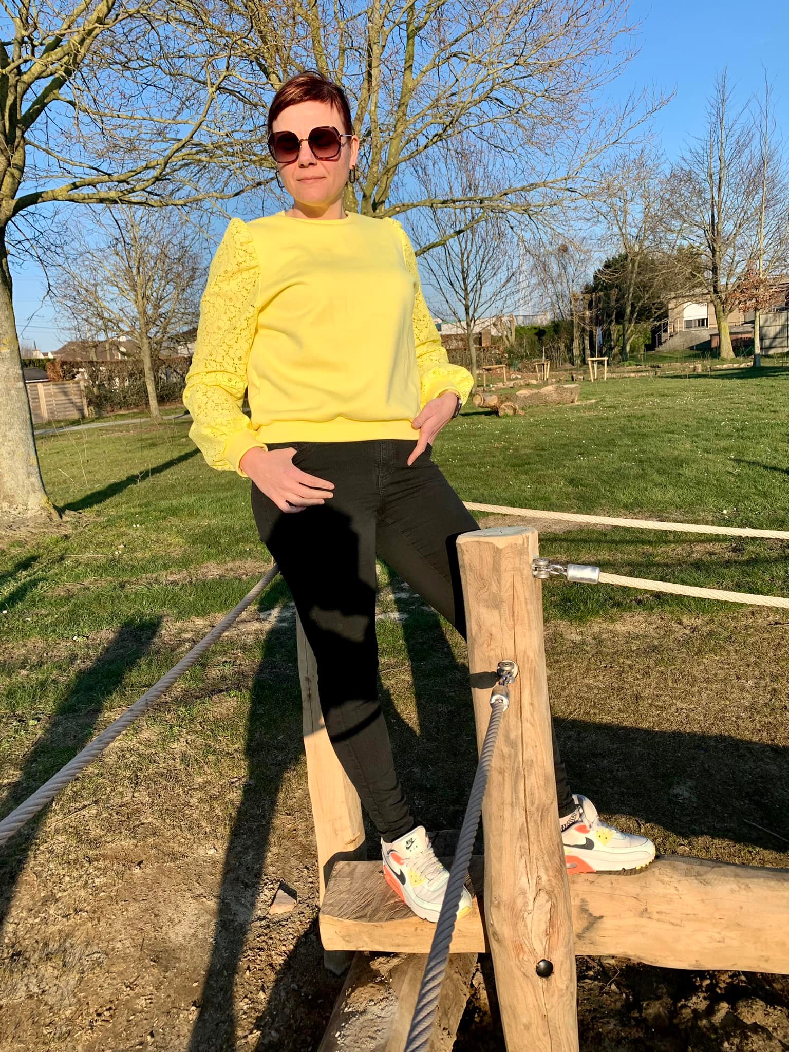 Hera sweater for women and teens - sewing pattern