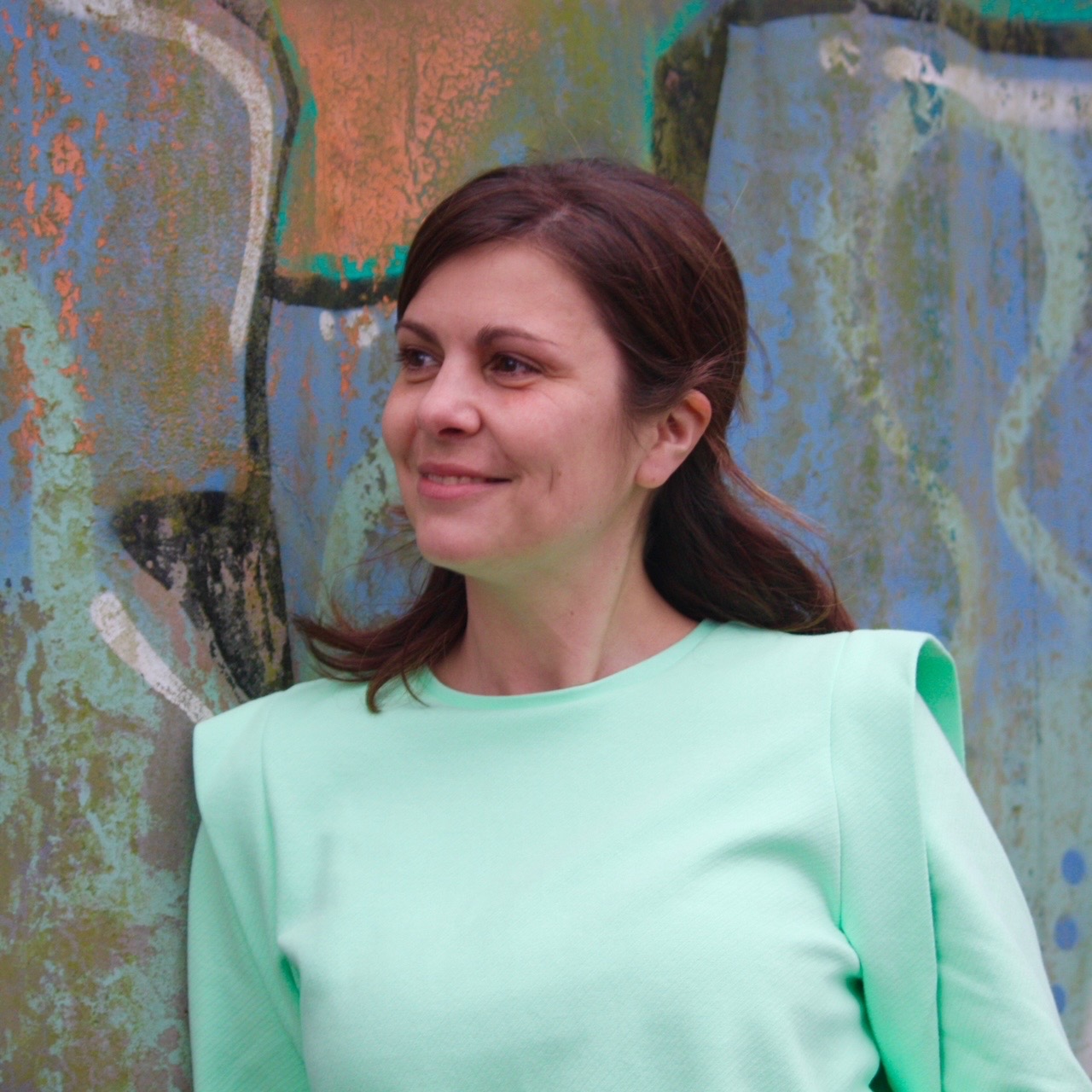 Hera sweater for women and teens - sewing pattern