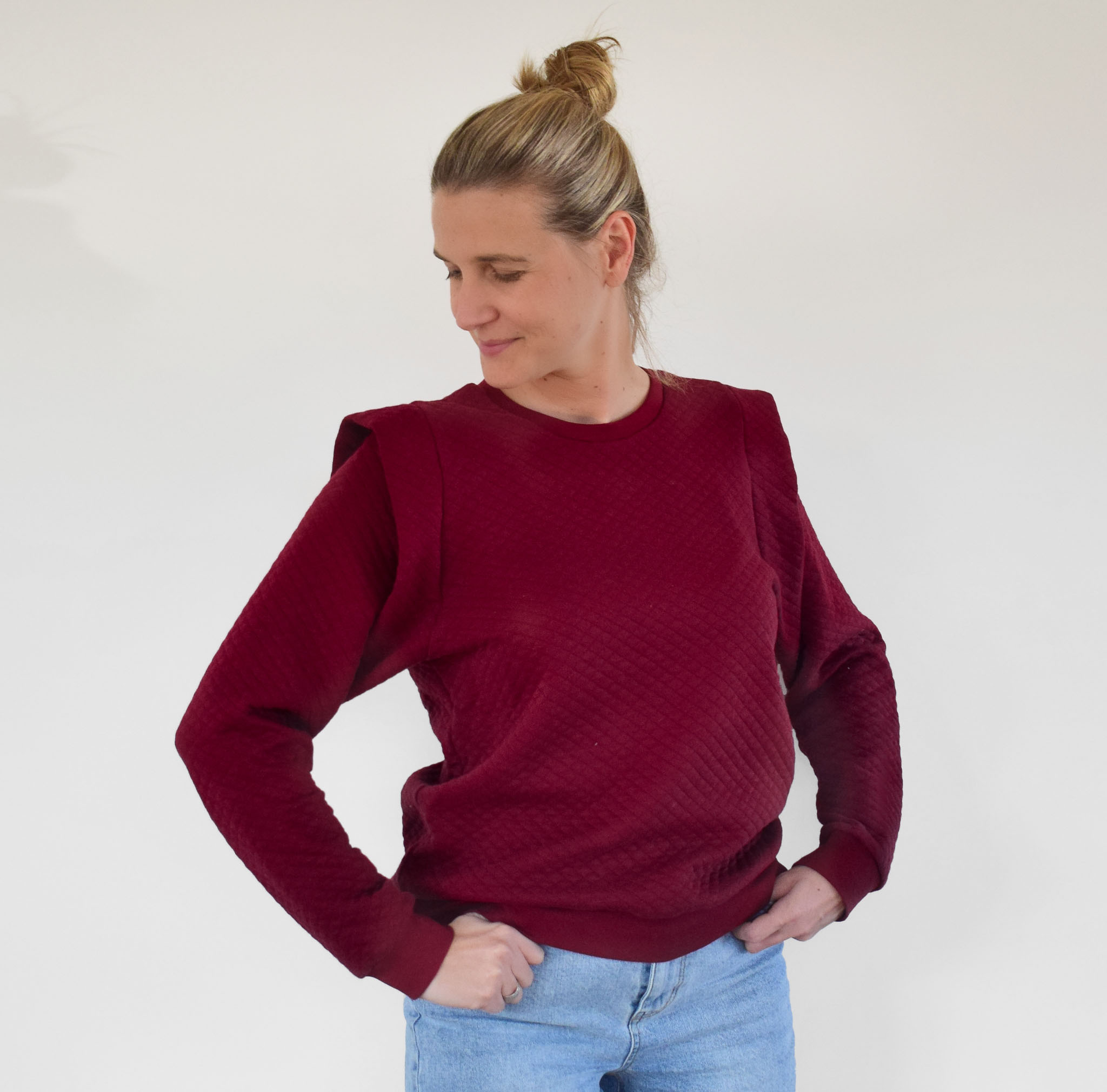 Hera sweater for women and teens - sewing pattern