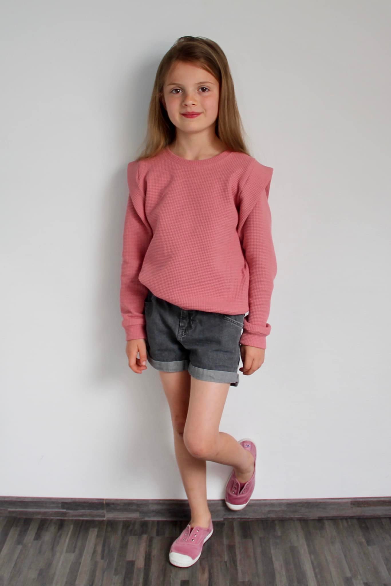 Hera sweater for kids - sewing pattern