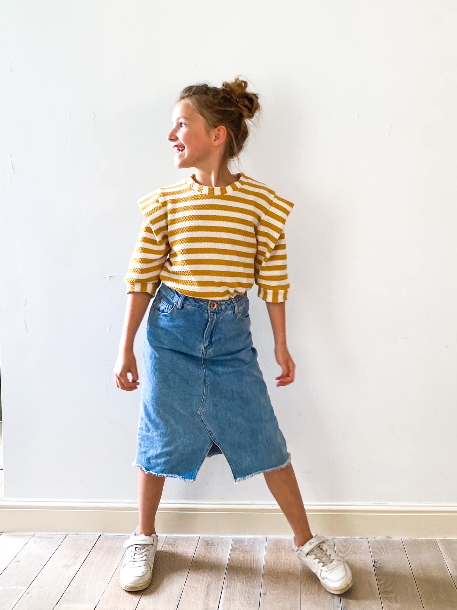 Hera sweater for kids - sewing pattern