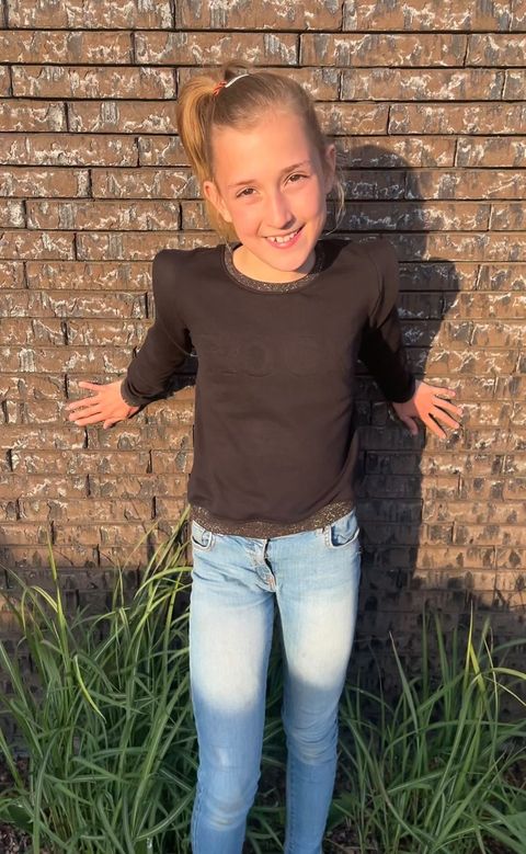 Hera sweater for kids - sewing pattern