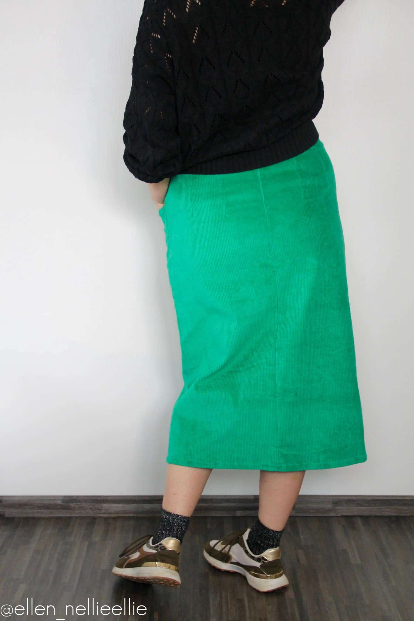 Riva skirt for women & teens - PDF (ENG)