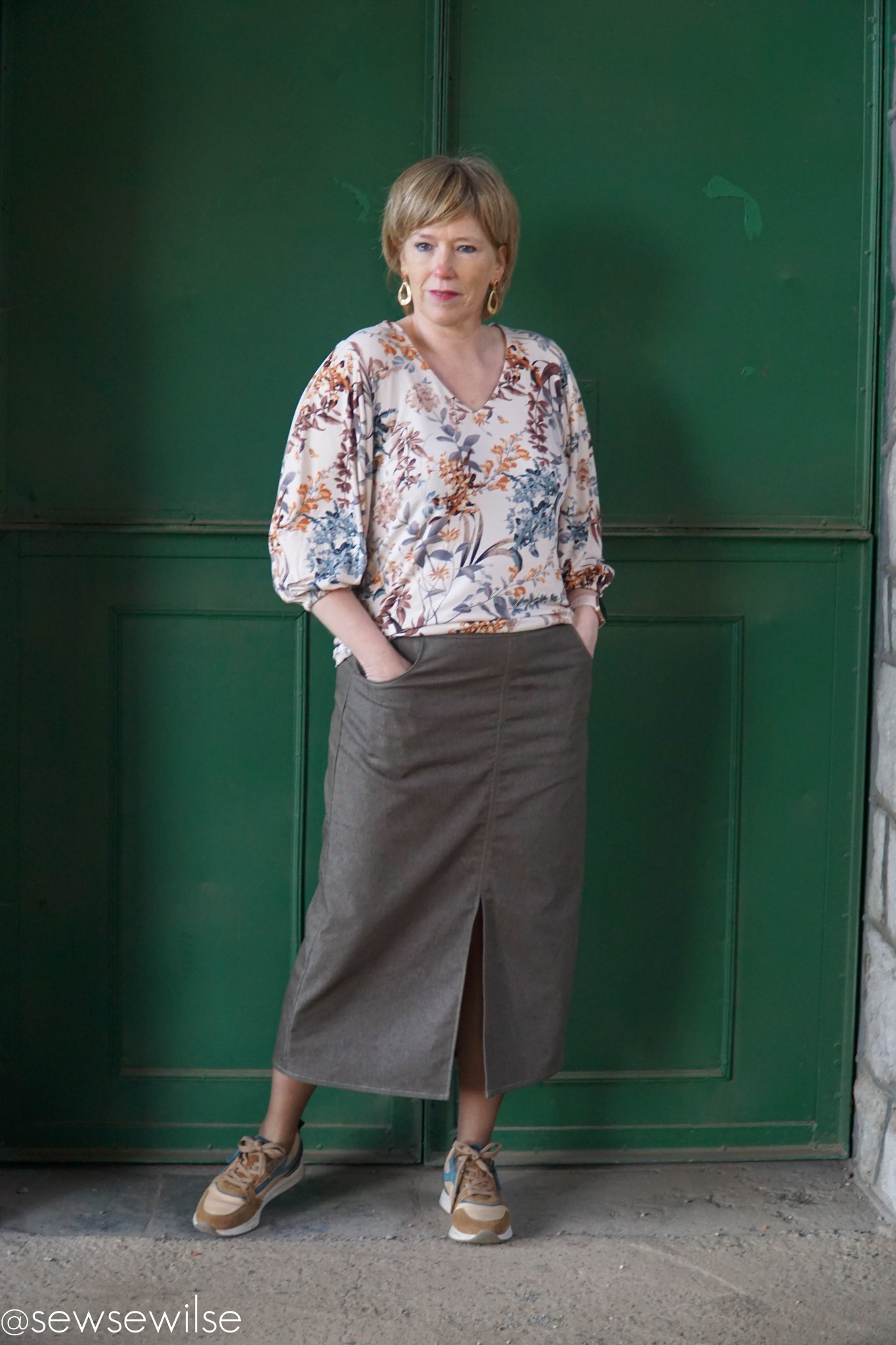 Riva skirt for women & teens - PDF (ENG)